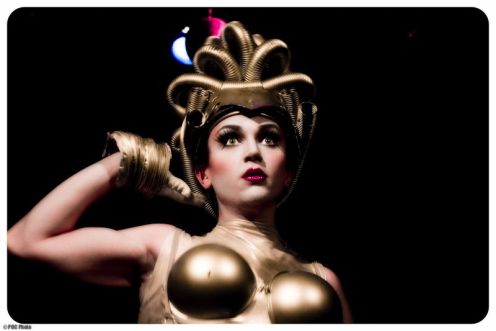 BenDeLaCreme at Shanghai's birthday show 9/10/08