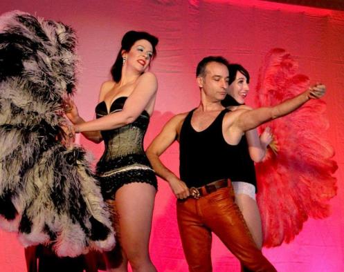 Willie Barrett’s return to Burlesque, photo by Samantha Laine
