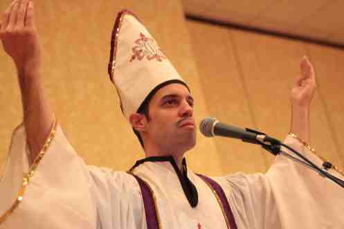 The Bishop of Burlesque (photo by Don Spiro)